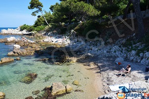 Dove scovare le spiagge nascoste delle Alpi Marittime