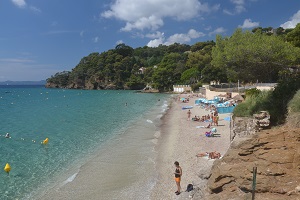 Rayol-Canadel : de belles plages dans une station peu connue du Var