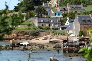 L’île de Bréhat dans le nord de la Bretagne - une ile au climat méditerranéen