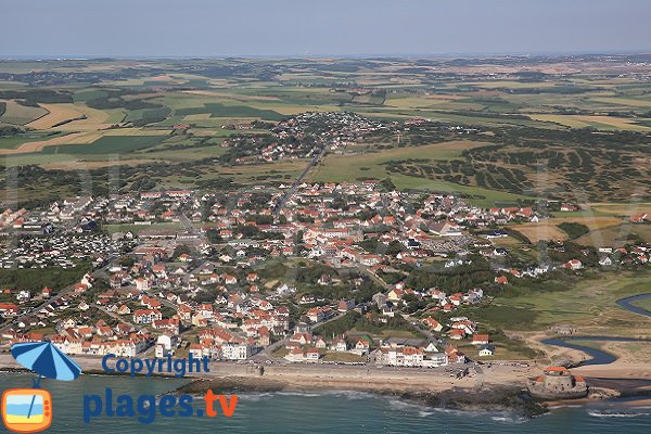 Ambleteuse et sa plage - vue aérienne