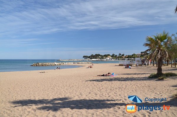 Esclamandes beach in Saint Aygulf in France