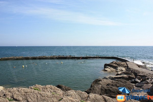 Rochers autour du bassin Dombret - Les sables d'Olonne