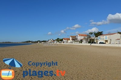 Bord de mer de Marennes avec sa plage