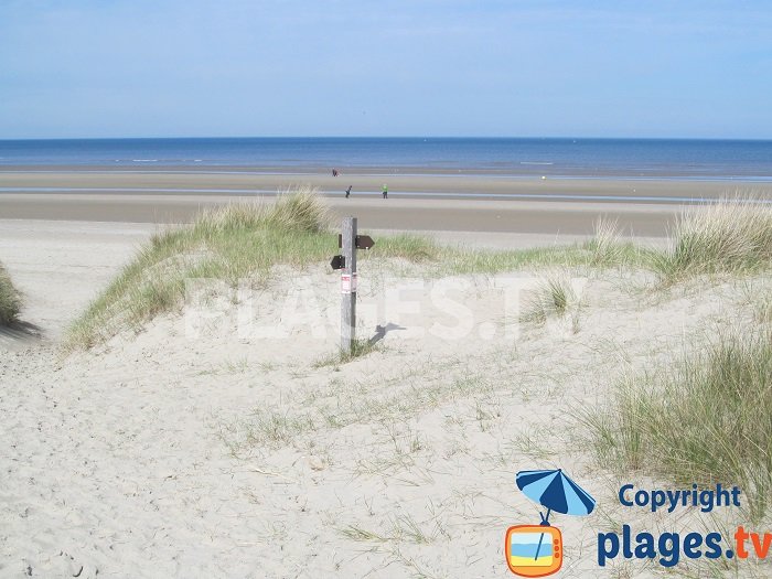 Arrivée sur le bord de mer de Bray-Dunes