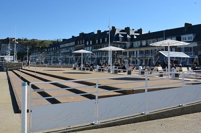 Seaside front of Saint Valery en Caux