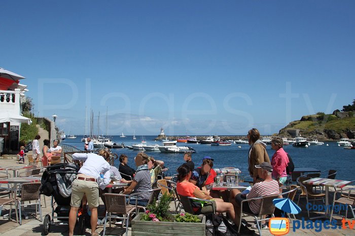 Coffee on the Sauzon harbor