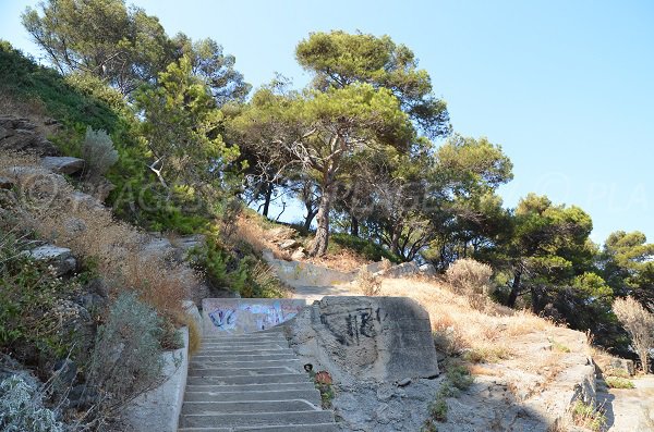 Stairs of Cavalaire sur Mer Calanque