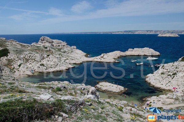 Calanque protégée du Mistral sur l'ile du Frioul