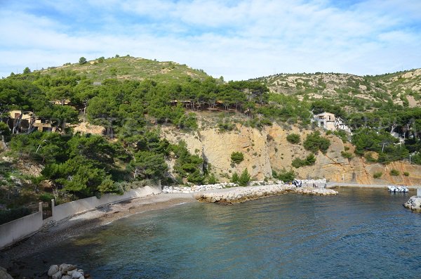 Beach in the Calanque of Figuières in Méjean - Blue Coast near to Marseille