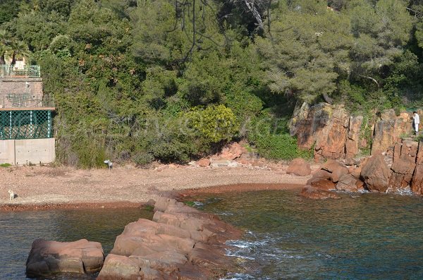 Calanque dans l'Esterel à Saint Raphael