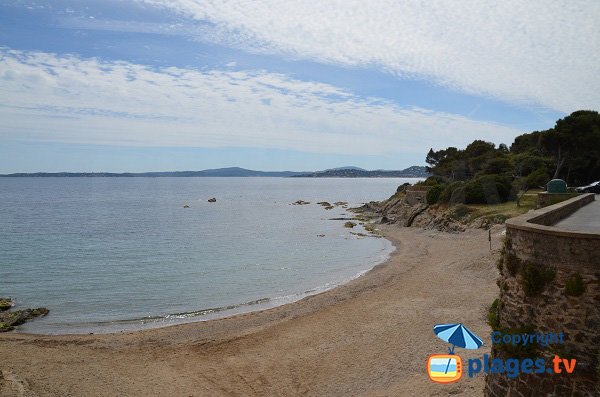 Foto della spiaggia Gireliers e vista sul golfo di St Tropez