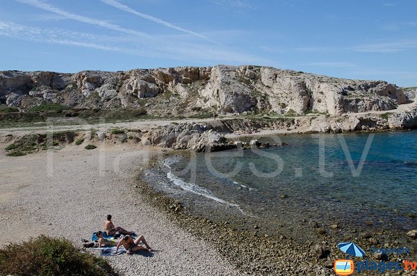 Stone in the calanque of Morgiret - Frioul