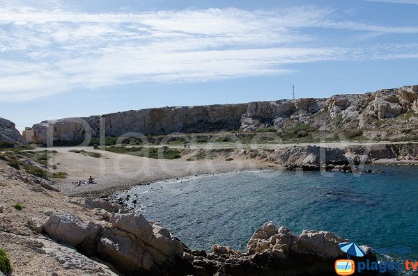 Plage principale dans la calanque de Morgiret - Frioul