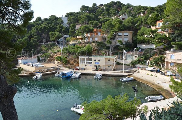 Photo de la calanque du Petit Méjean - Ensuès la Redonne