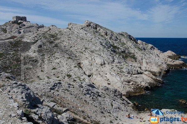 Tour de Poméguet depuis la calanque de Pousterlo - Frioul