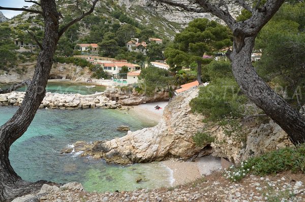 Cove in the calanque of Sormiou in Marseille