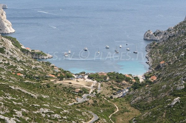 Access to the Sormiou calanque in Marseille