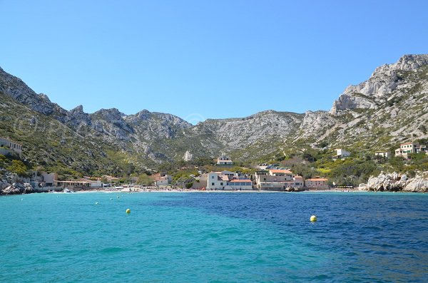 Calanque de Sormiou vue depuis la mer