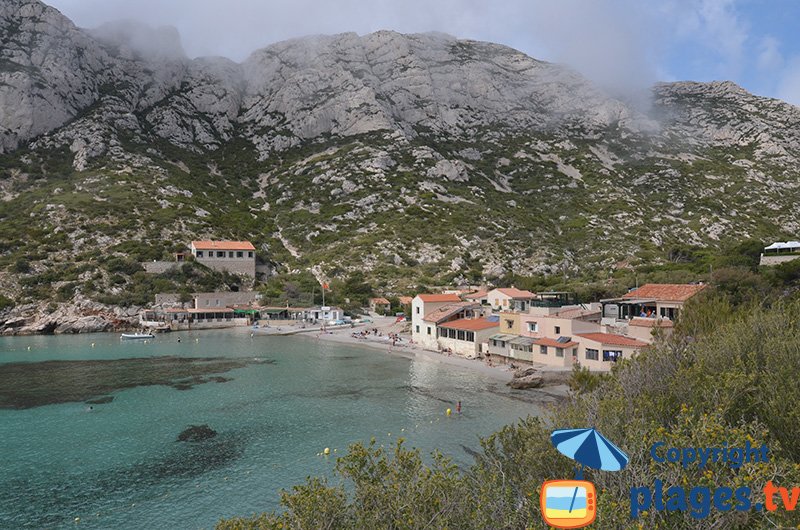 Calanque de Sormiou en juin - Marseille