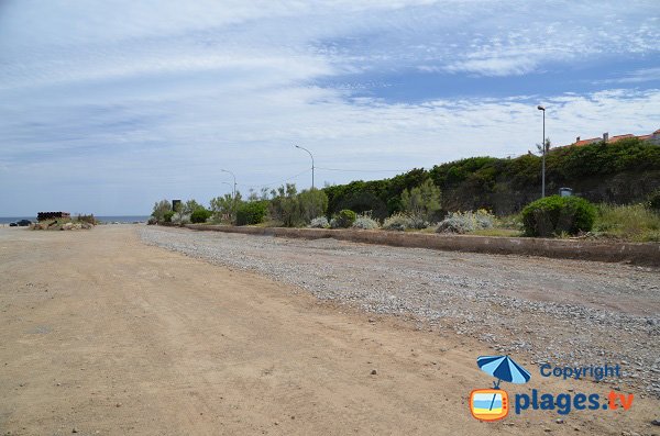 Kostenloser Parkplatz auf Höhe der Calanque de Tardieu