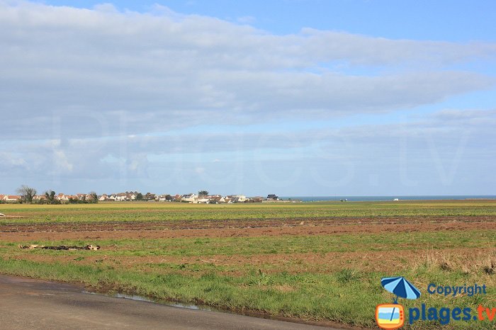 Extérieur de Lion sur Mer: un front de mer préservé