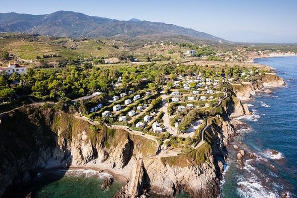 Camping les pieds dans l'eau à Argelès proche du Racou