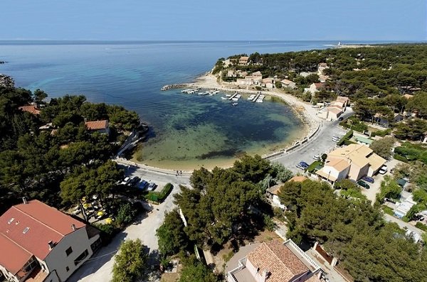 Camping Lou Cigalon avec vue sur la plage - La Couronne