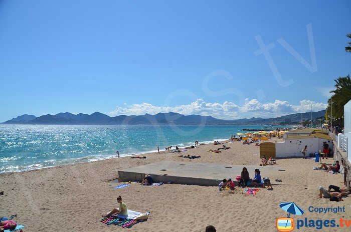 Sand beach in Cannes overlooking the Esterel - France