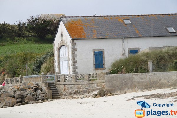 Hangar du canot de sauvetage sur l'ile de Batz