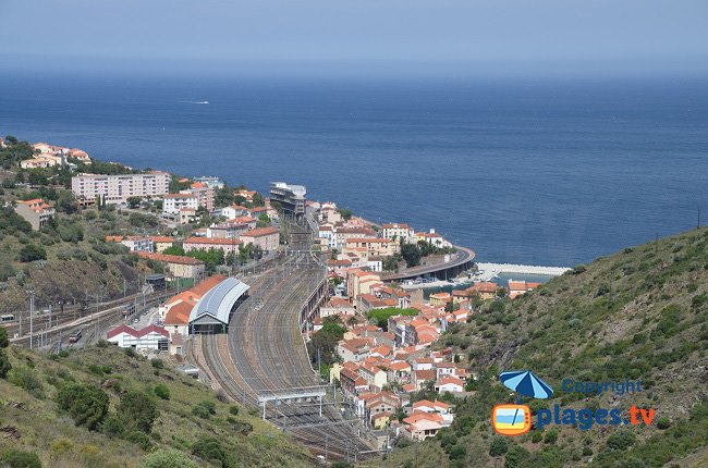 Veduta aerea di Cerbère