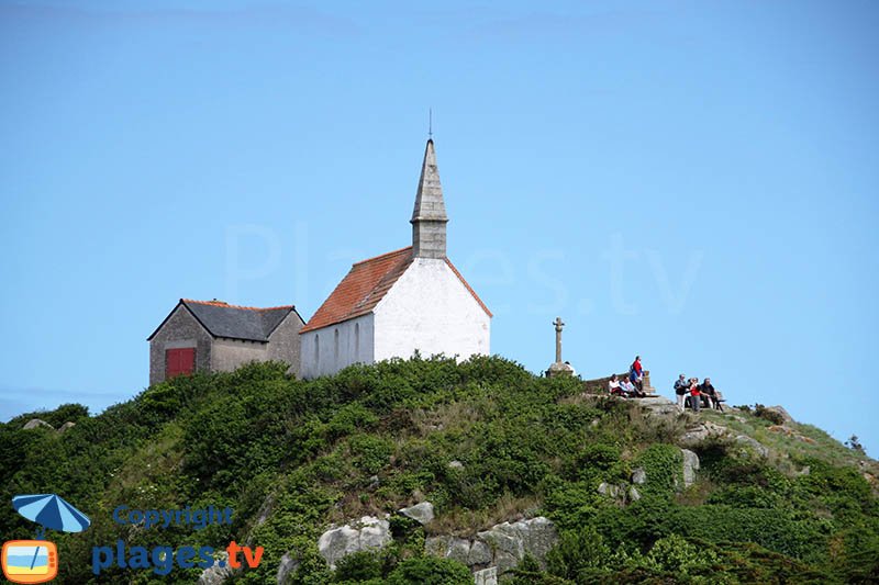 Chapelle Saint Michel sur l'ile de Bréhat en Bretagne