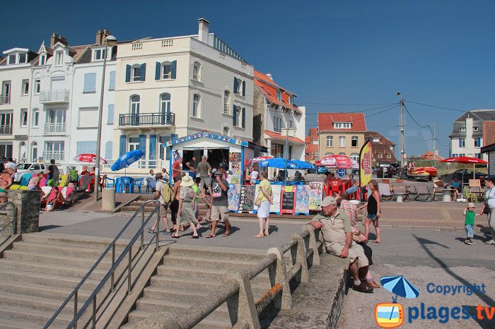 Kiosk in summer in Ambleteuse