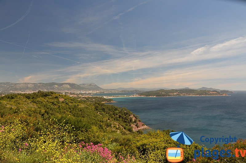 Corniche du Cap Sicié avec vue sur St Mandrier