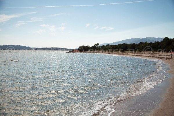 Photo de la crique de Benedettu avec vue sur le golfe de Porto-Vecchio