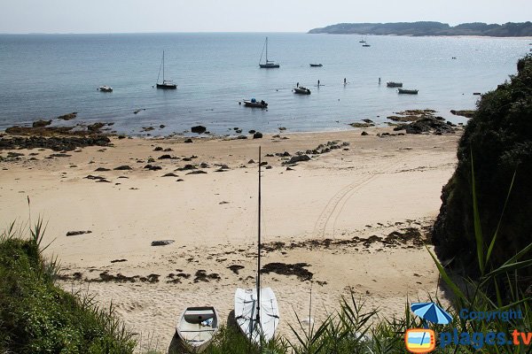 Grands Sables beach from Bugul cove - Belle Ile