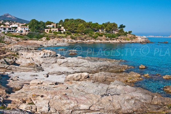 Photo of beach in Cala d'Olivu in Corsica - Monticello