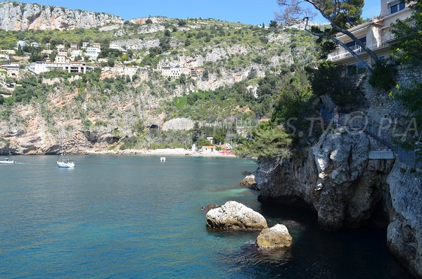 Spiaggia di Mala dal sentiero costiero