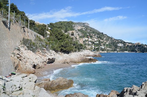 Photo d'une crique à proximité du Cap Estel d'Eze