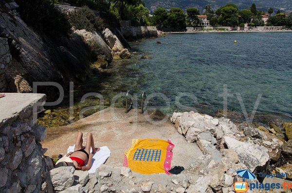 Bathing near the quarry of Saint Jean Cap Ferrat