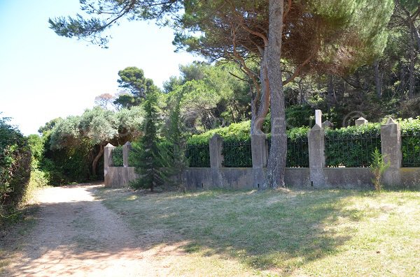 Cemetery of the island Sainte Marguerite - Lerins - Cannes