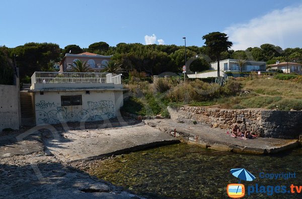 Zugang zum Strand La Gardiole