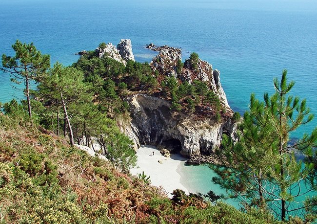 Plage de l'Ile Vierge sur la presqu'ile de Crozon