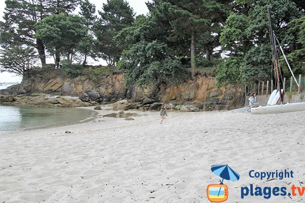 Plage abritée à Fouesnant - Lantecoste