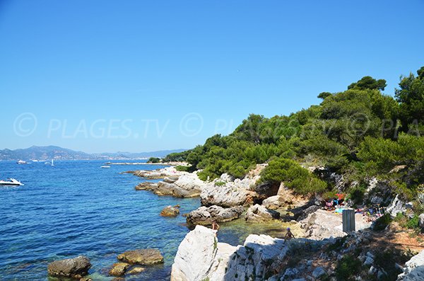 Côte sur les Iles de Lérins au sud-ouest