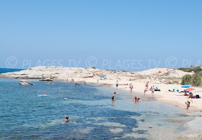 Spiaggia a Lumio in Corsica