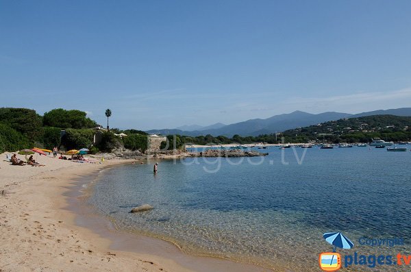 Medea cove in Isolella - Corsica