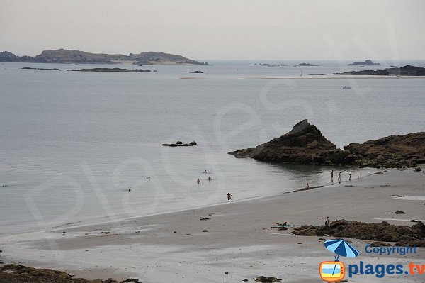 Swimming around the tip of Roche Pelee in Dinard