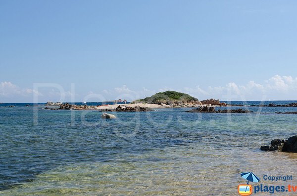 Ilot sud de la baie de Saint Cyprien