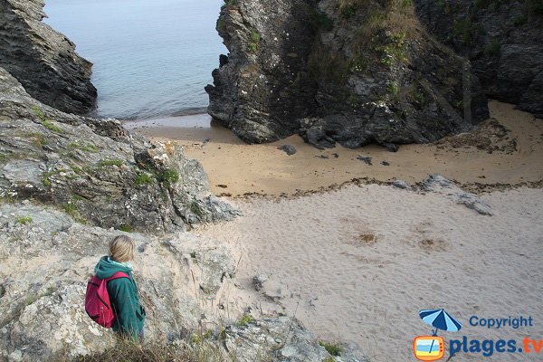 Photo of Victoria cove in Locmaria in France