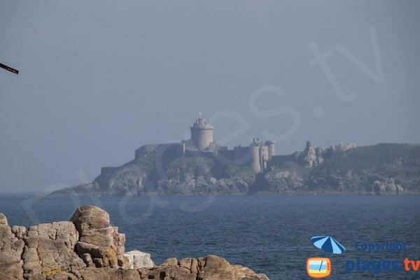 Château de Fort-la-Latte vue depuis le Cap Fréhel